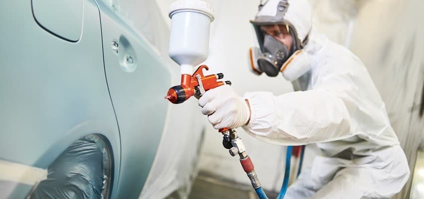 El impacto invisible de las aves: El peor enemigo de la pintura de los vehículos